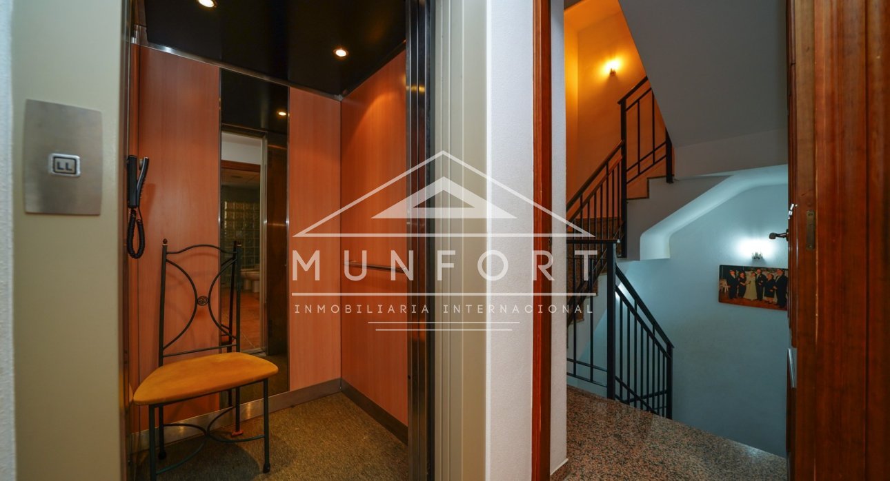 Wiederverkauf - Villen -
San Pedro del Pinatar