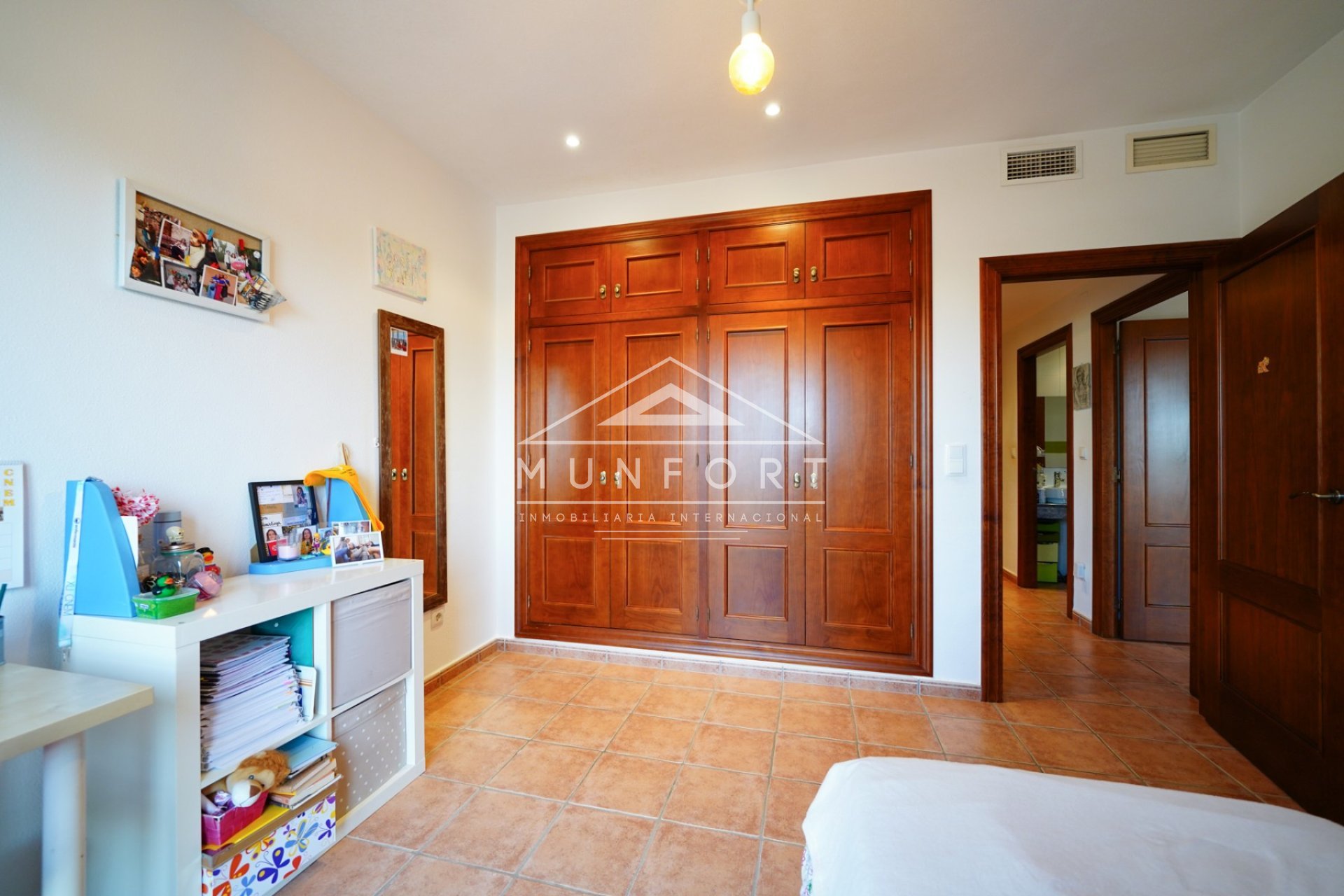 Wiederverkauf - Villen -
San Pedro del Pinatar