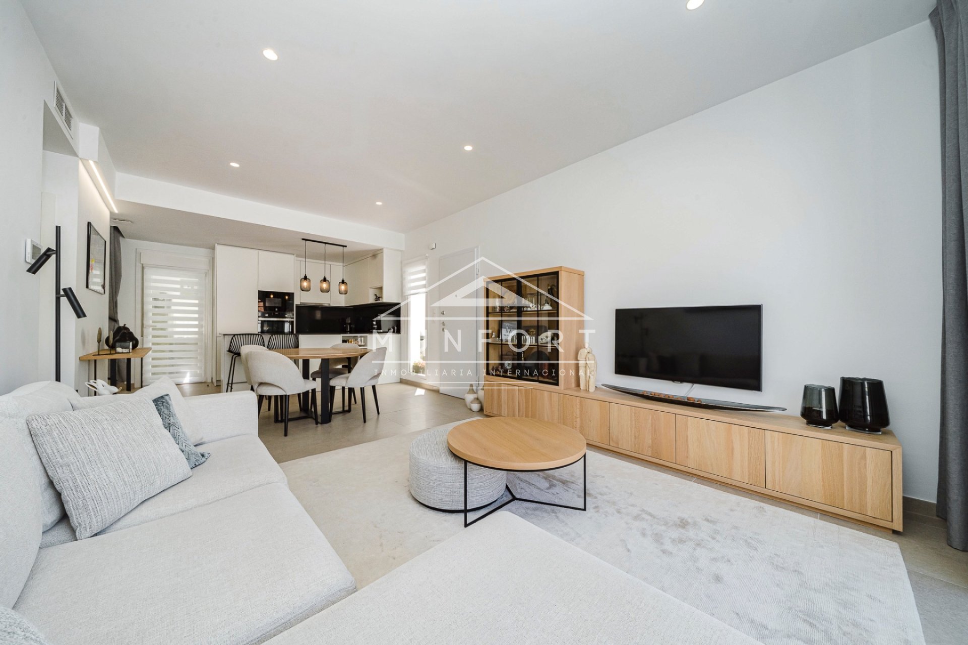 Wiederverkauf - Villen -
San Pedro del Pinatar