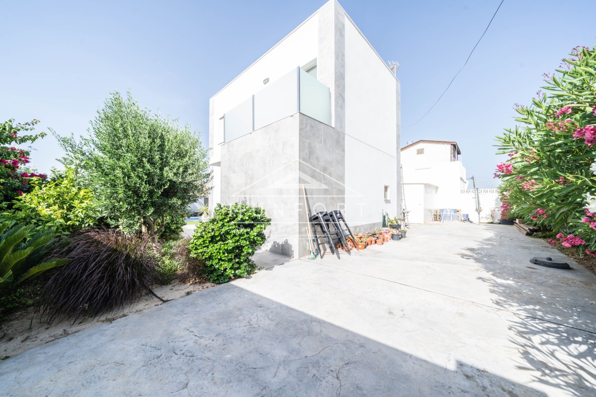 Wiederverkauf - Villen -
Torrevieja - La Torreta - Torrevieja