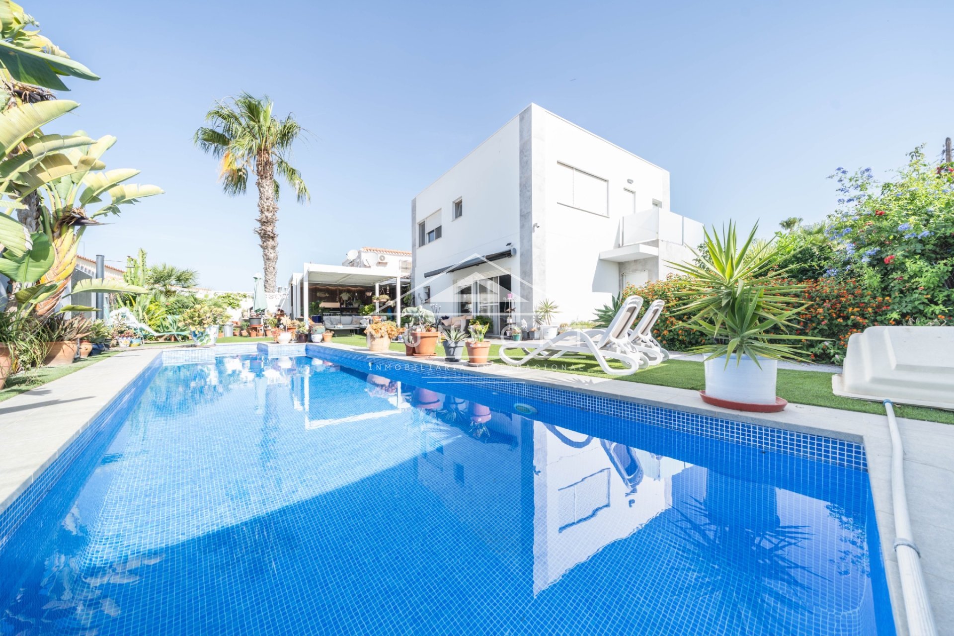Wiederverkauf - Villen -
Torrevieja - La Torreta - Torrevieja