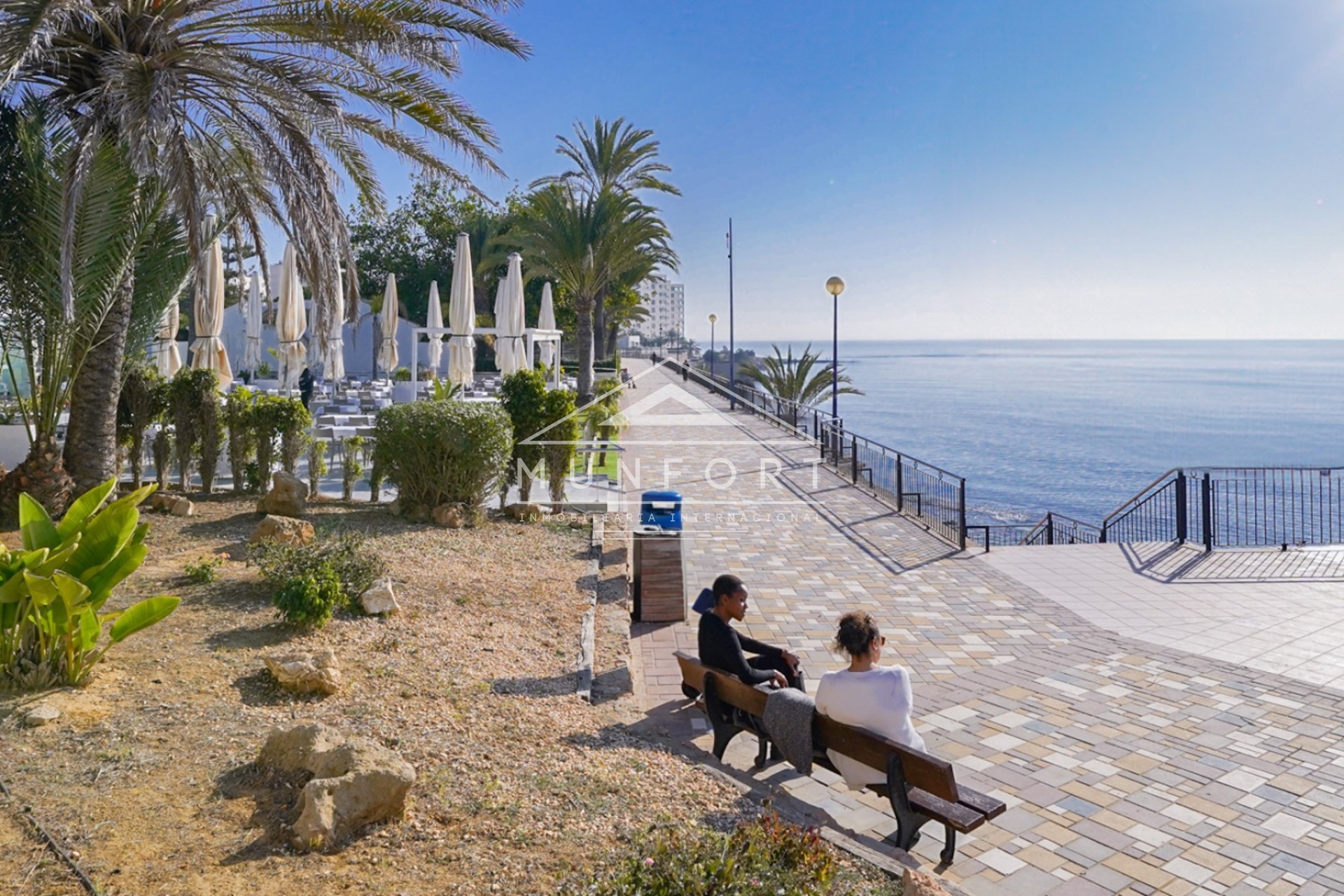 Wiederverkauf - Wohnungen -
Orihuela Costa - Punta Prima