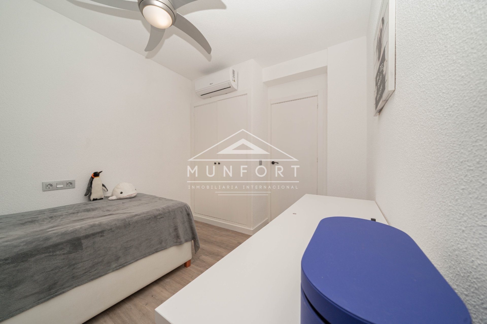 Wiederverkauf - Wohnungen -
Orihuela Costa - Punta Prima