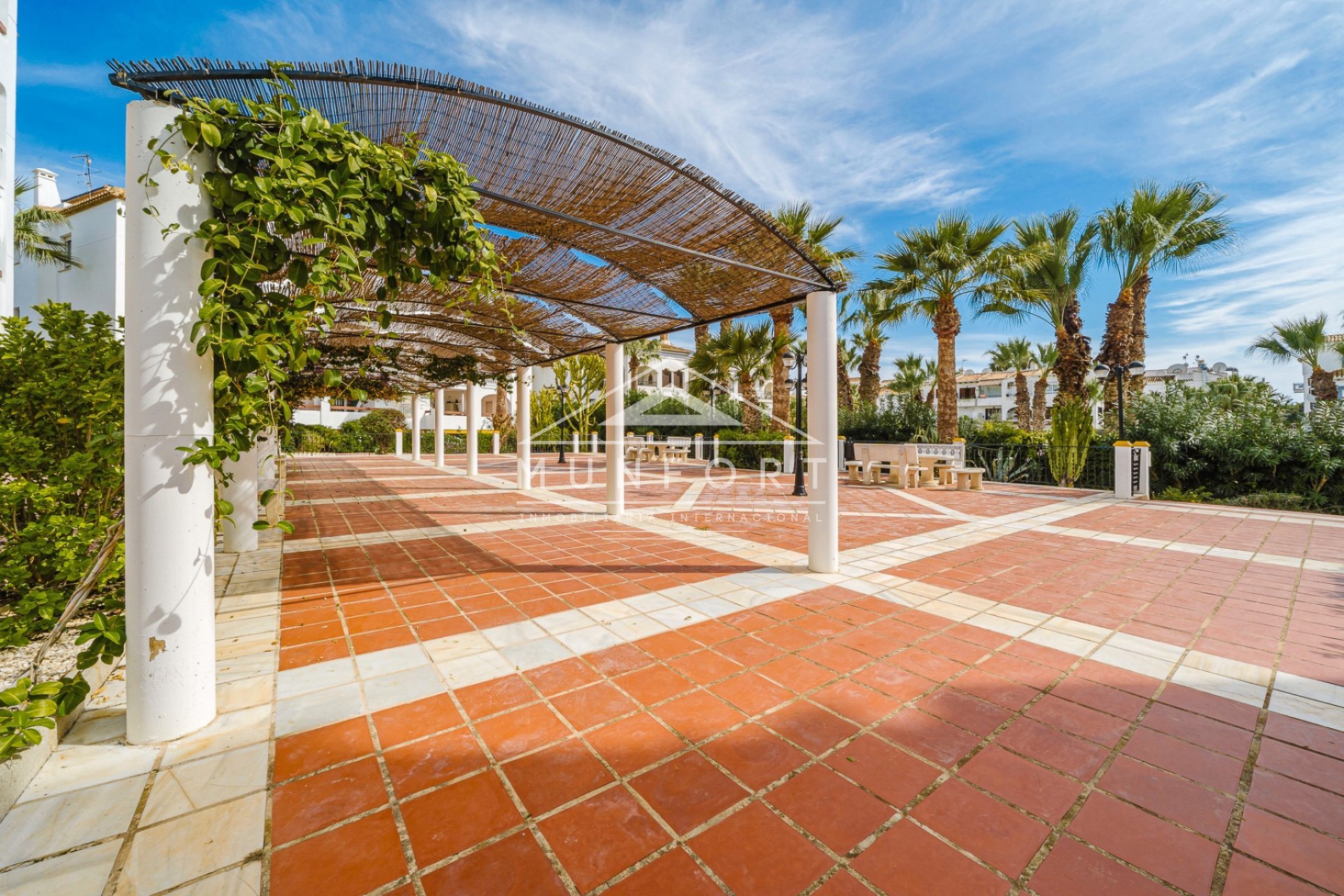 Wiederverkauf - Wohnungen -
Orihuela Costa - Villamartín