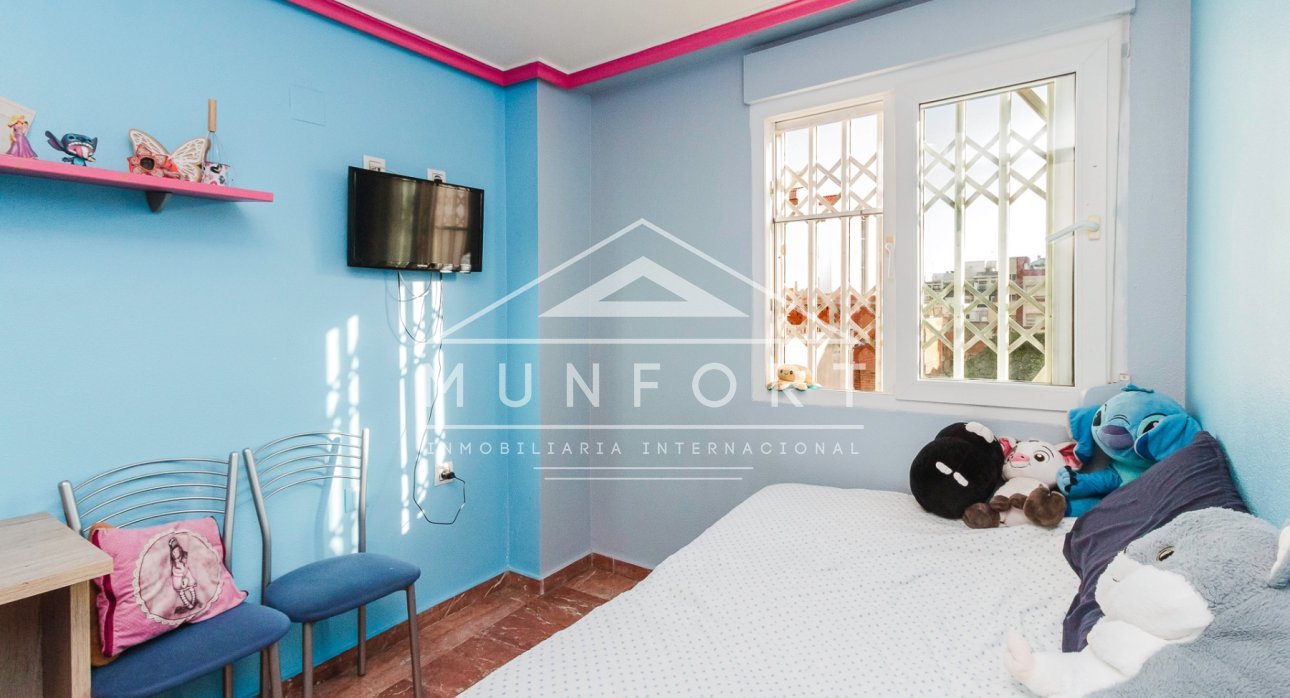 Wiederverkauf - Wohnungen -
Torrevieja - Centro - Torrevieja