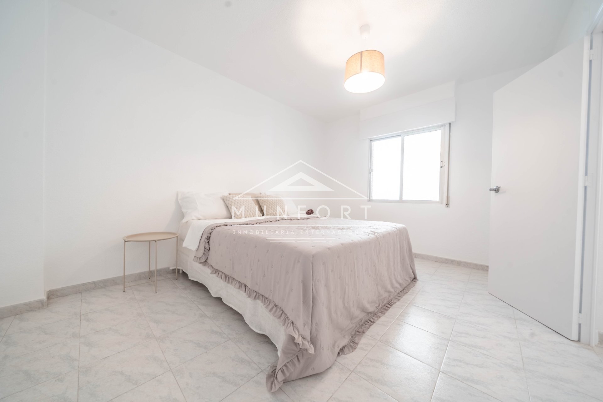 Wiederverkauf - Wohnungen -
Torrevieja - Centro - Torrevieja