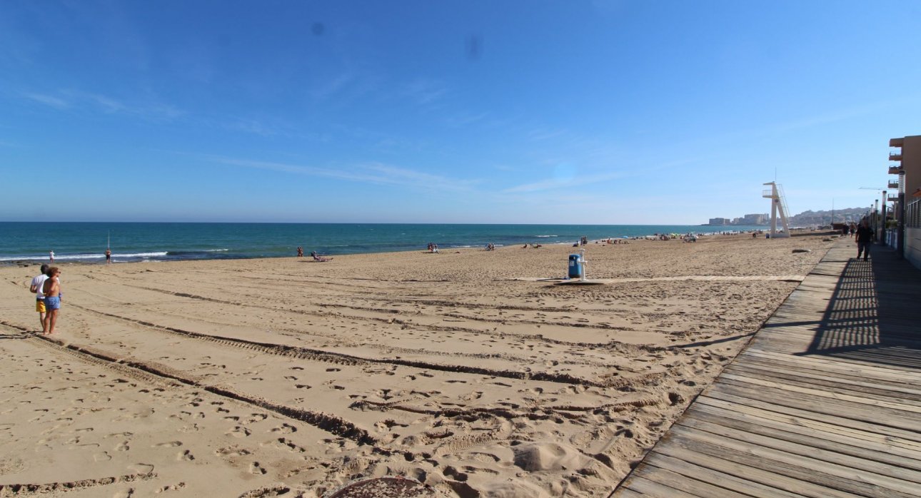 Wiederverkauf - Wohnungen -
Torrevieja - La Mata - Torrevieja