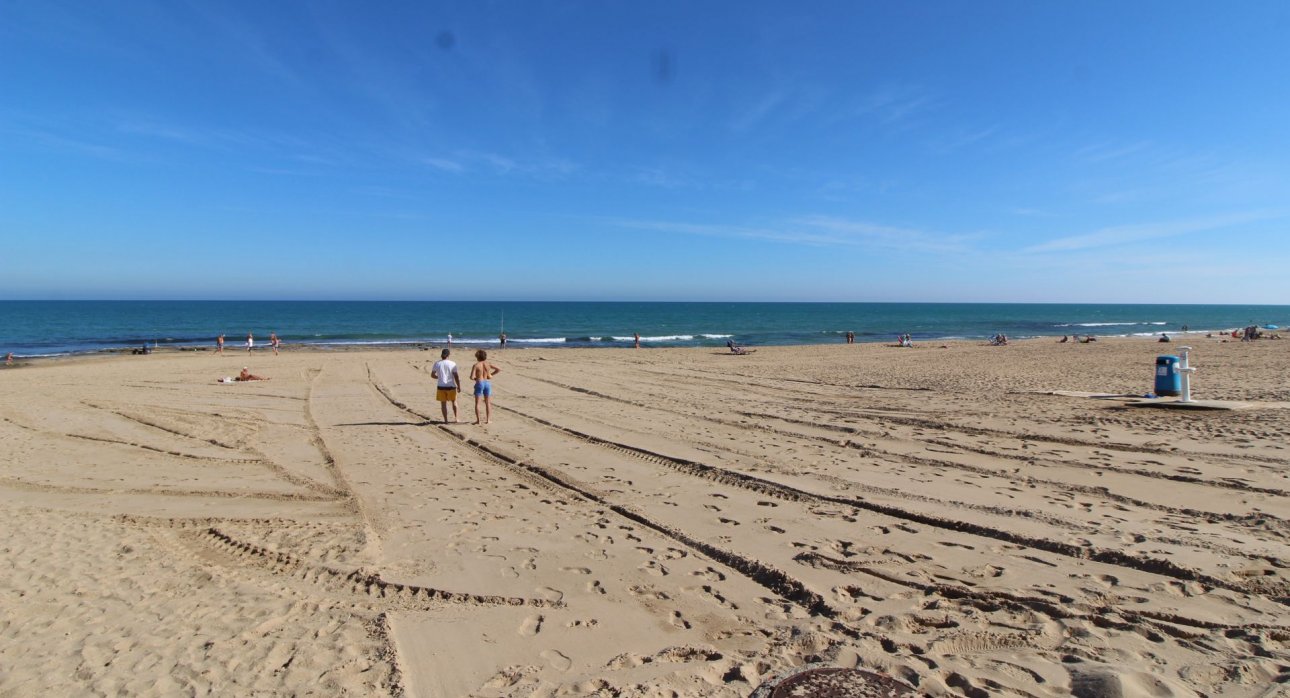 Wiederverkauf - Wohnungen -
Torrevieja - La Mata - Torrevieja