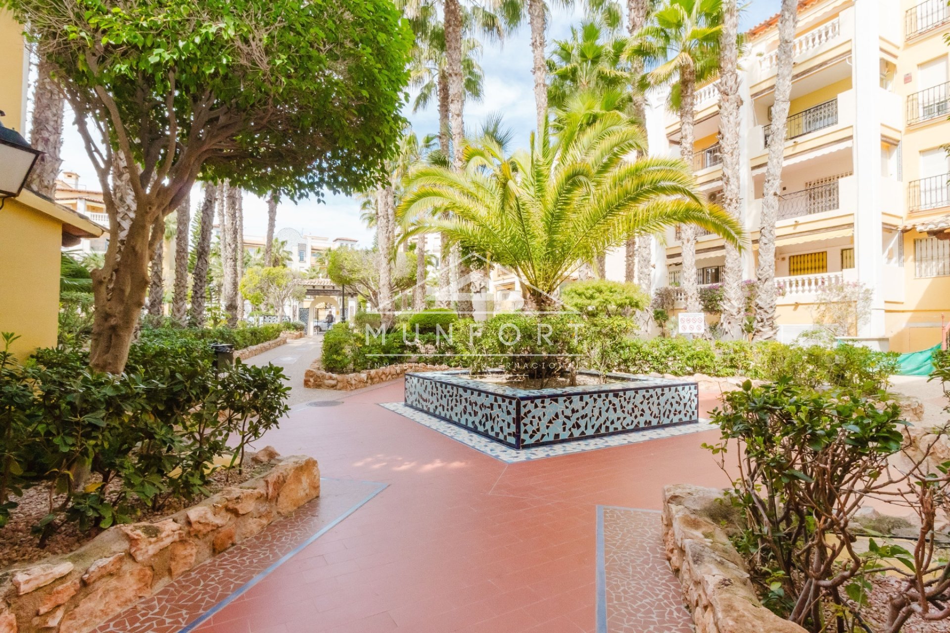 Wiederverkauf - Wohnungen -
Torrevieja