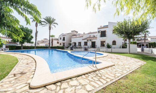 Wohnungen - Wiederverkauf - Orihuela Costa - Villamartín
