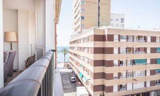 Wohnungen - Wiederverkauf - Torrevieja -
                Playa del Cura - Torrevieja
