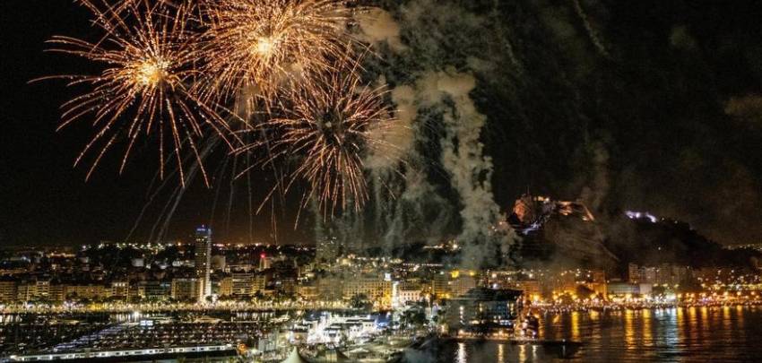 San Juan on the Costa Blanca and Costa Cálida: a night to experience by the sea
