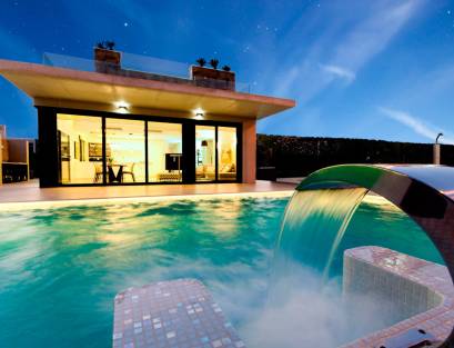 Bostadsmarknaden förändras: prisvärda bostäder tappar mark när premiumsegmentet växer