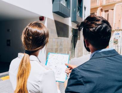 Limits on tourist housing in Spain and the market