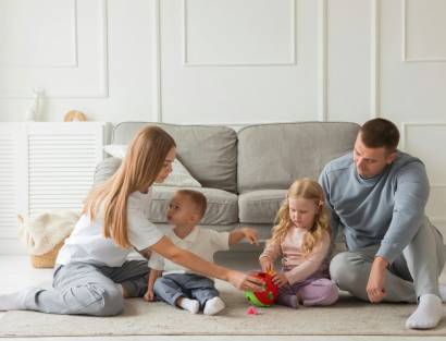 How to add an elegant touch to your living room to sell your home faster