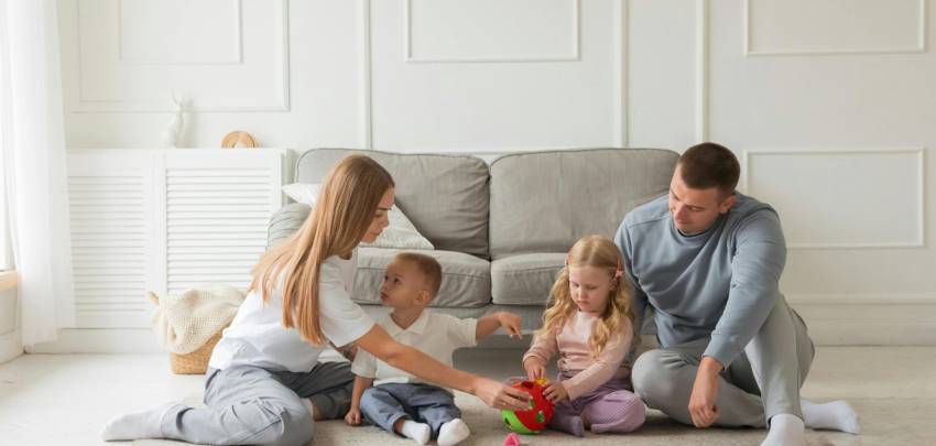 How to add an elegant touch to your living room to sell your home faster