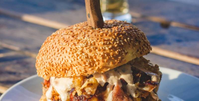 BURGER WEEK 2025 – Las mejores hamburguesas llegan a Torre de la Horadada este agosto