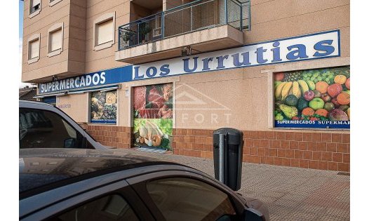 Återförsäljning - Villor -
Los Urrutias