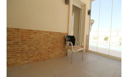 Resale - Villas -
Torrevieja - La Mata - Torrevieja