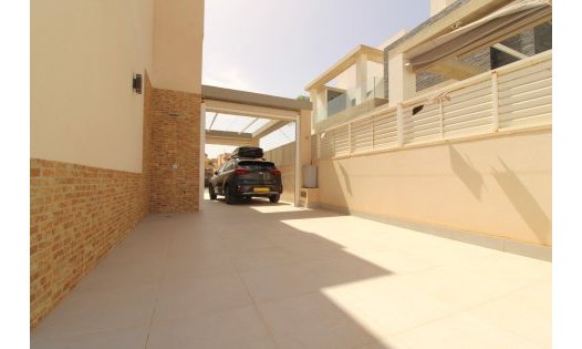 Revente - Villas -
Torrevieja - La Mata