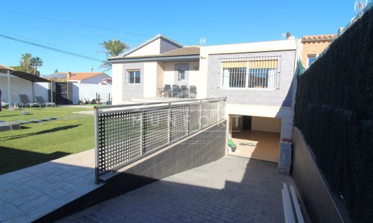 Herverkoop - Villa's -
Torrevieja - Los Balcones - Torrevieja