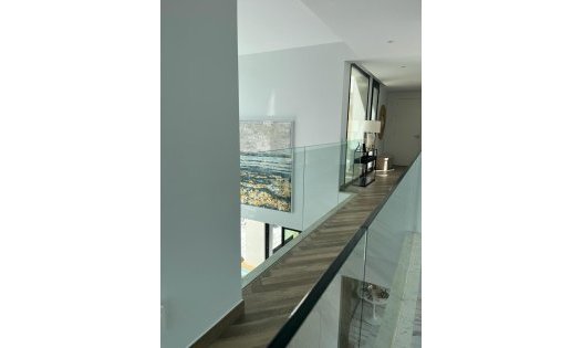 Videresalg - Luksusvillaer -
Orihuela Costa - Las Colinas Golf