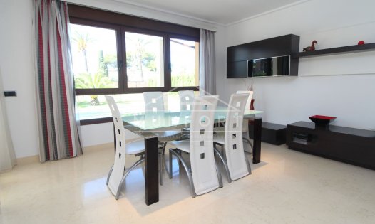 Resale - Villas -
Orihuela Costa - Cabo Roig