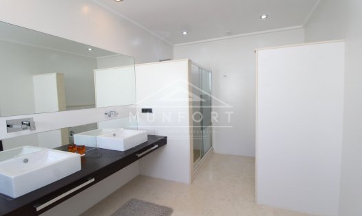 Resale - Villas -
Orihuela Costa - Cabo Roig