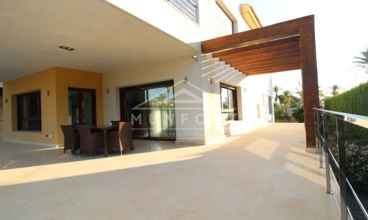 Resale - Villas -
Orihuela Costa - Cabo Roig