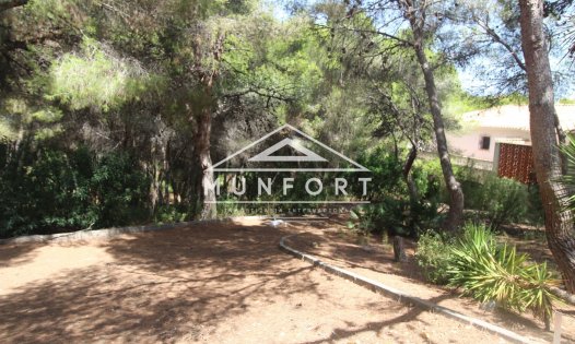 Återförsäljning - Villor -
Orihuela Costa