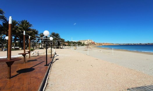 Återförsäljning - Villor -
Orihuela Costa