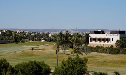 Videresalg - Villaer -
San Javier - Roda Golf Resort