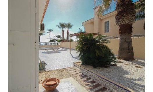 Resale - Villas -
Los Urrutias - Estrella del Mar