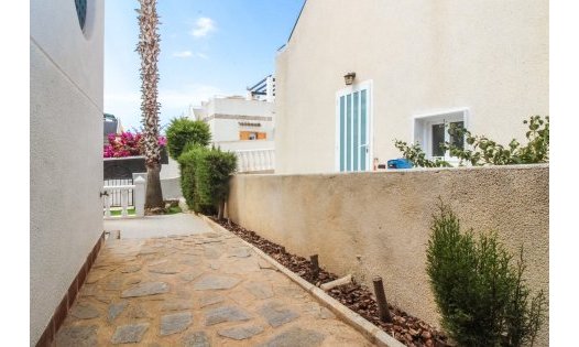 Resale - Semi-detached -
Orihuela Costa - Los Altos