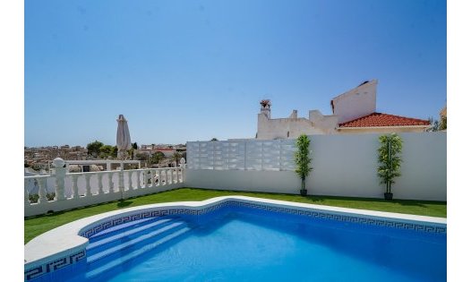 Resale - Luxury Villas -
San Miguel de Salinas - Urbanización Blue Lagoon - San Miguel de Salinas