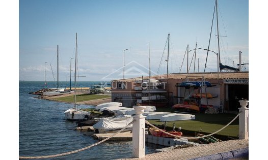 Återförsäljning - Stadstomter -
Los Urrutias - EL CARMOLI