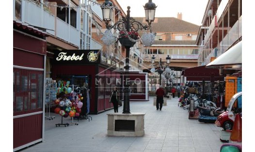 Herverkoop - Rijtjeshuizen -
Alcázares, Los - Los Narejos