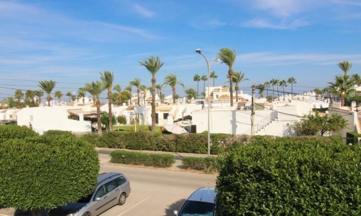 Resale - Terraced Houses -
Orihuela Costa - Villamartín