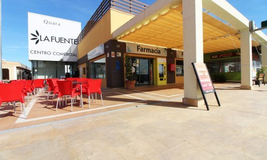 Återförsäljning - Radhus -
Orihuela Costa - Villamartín