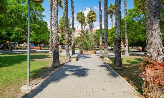 Herverkoop - Rijtjeshuizen -
Torrevieja - El Acequión - Torrevieja