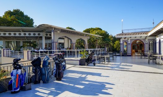 Segunda mano - Villas -
Orihuela Costa - Villamartín