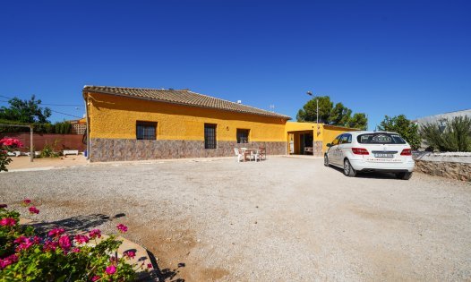 Resale - Villas -
Torre-Pacheco