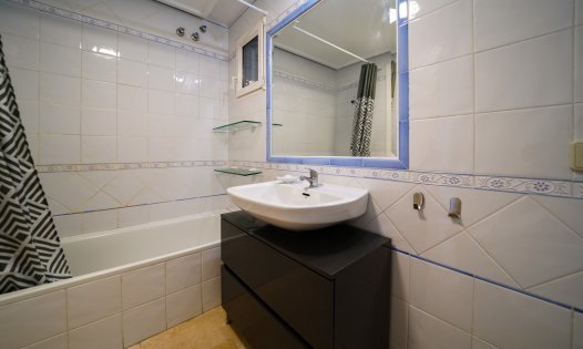 Alquiler a largo plazo - Apartamentos -
Orihuela Costa - Dehesa de Campoamor