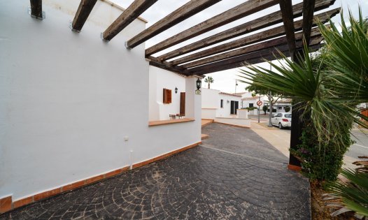 Resale - Villas -
Baños y mendigo - Baños y Mendigo