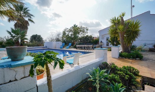 Resale - Villas -
Sucina