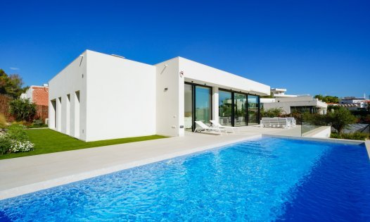 Resale - Luxury Villas -
Orihuela Costa