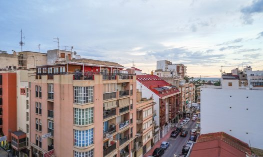 Återförsäljning - Lägenheter -
Torrevieja - Centro - Torrevieja