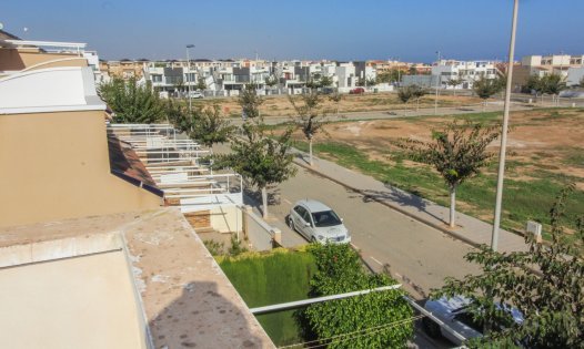 Segunda mano - Casas Adosadas -
Pilar de la Horadada - Torre de la Horadada