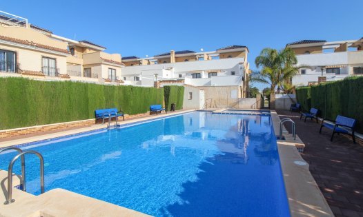 Segunda mano - Casas Adosadas -
Pilar de la Horadada - Torre de la Horadada