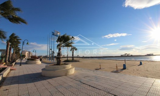Videresalg - Toppleiligheter -
Torrevieja - Playa del Cura